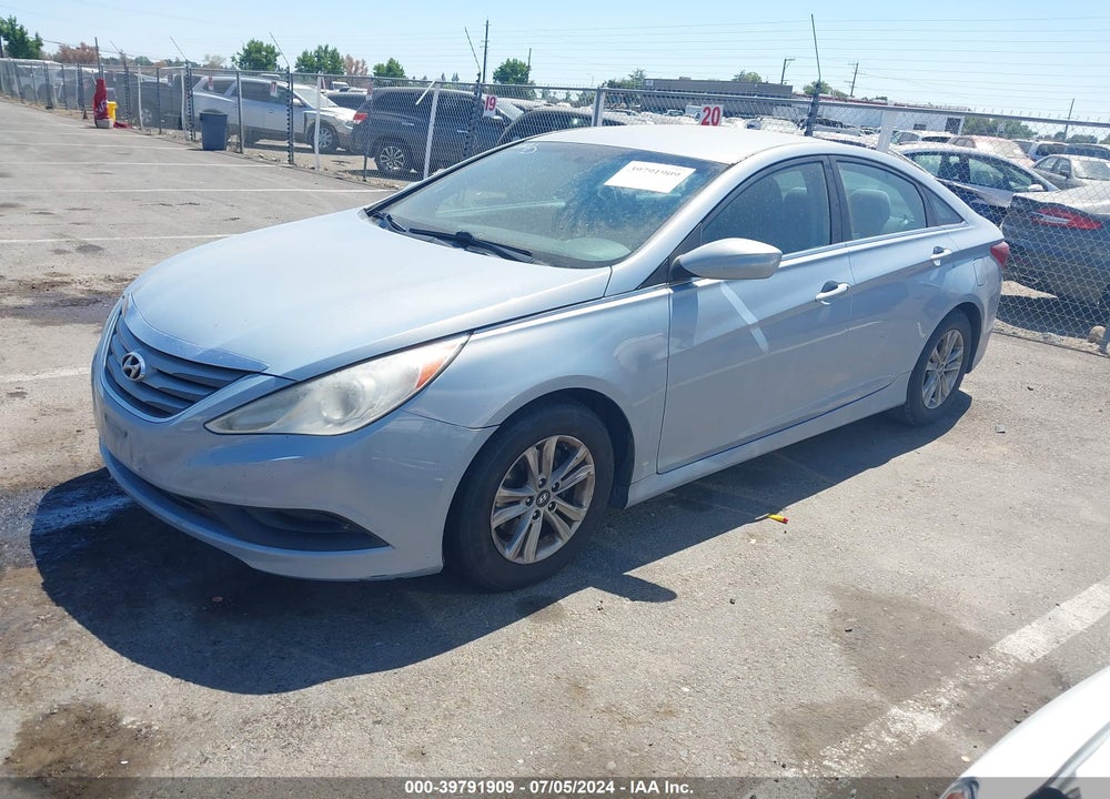 2014 HYUNDAI SONATA GLS VIN: 5NPEB4AC3EH877141