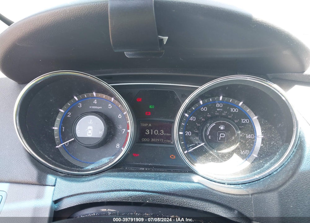 2014 HYUNDAI SONATA GLS VIN: 5NPEB4AC3EH877141