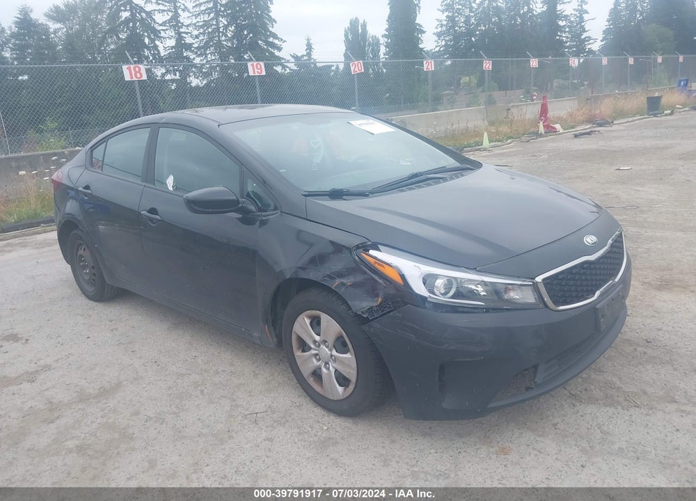 2018 KIA FORTE LX VIN: 3KPFK4A79JE251812