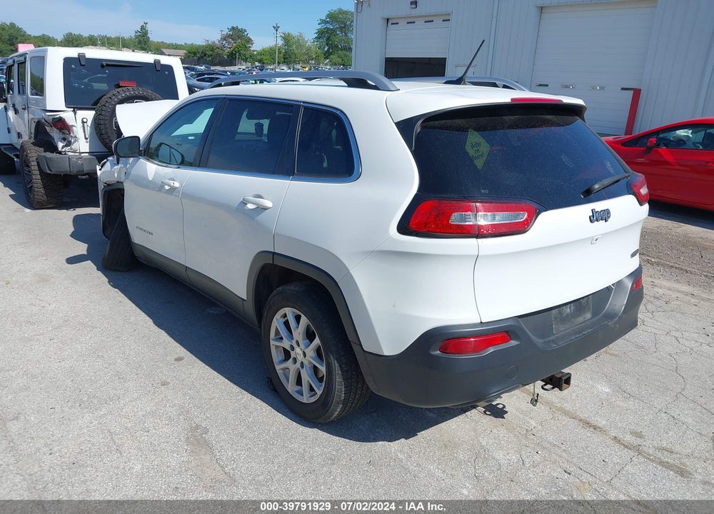 2018 JEEP CHEROKEE LATITUDE FWD VIN: 1C4PJLCB6JD573473