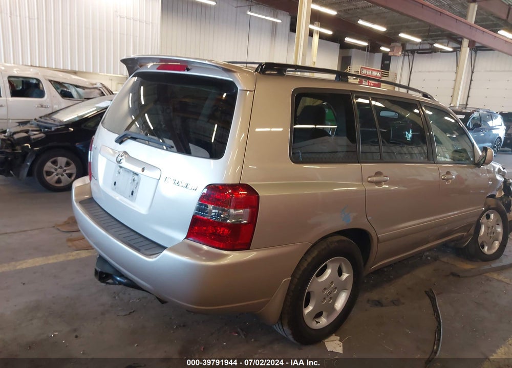 2005 TOYOTA HIGHLANDER LIMITED V6 VIN: JTEEP21A750119753