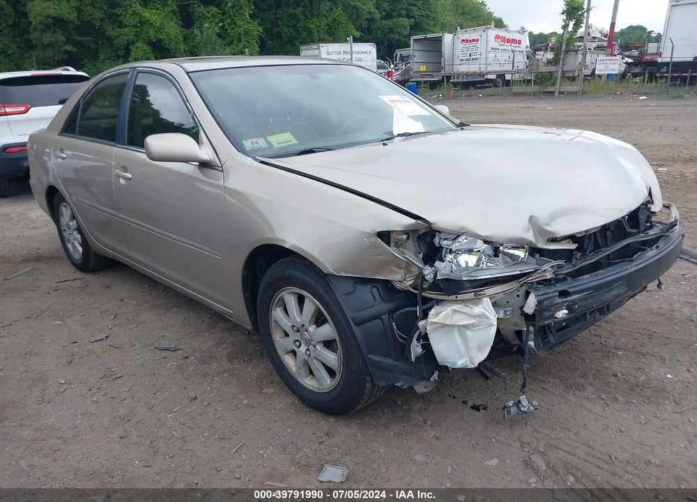 2003 TOYOTA CAMRY XLE VIN: 4T1BE30K13U759682