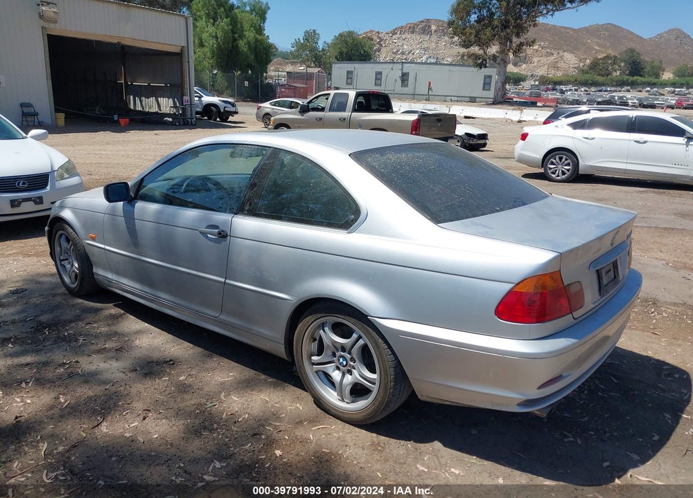 2001 BMW 330CI VIN: WBABN53401JU31212