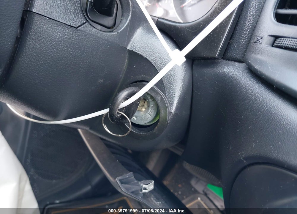 2007 HYUNDAI ACCENT GS VIN: KMHCM36C47U040746