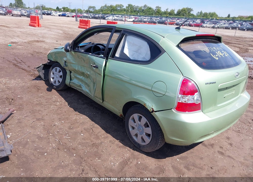 2007 HYUNDAI ACCENT GS VIN: KMHCM36C47U040746