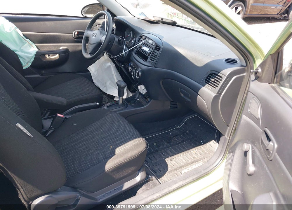 2007 HYUNDAI ACCENT GS VIN: KMHCM36C47U040746