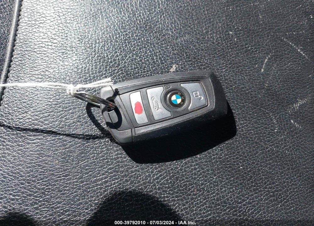 2016 BMW X3 XDRIVE28I VIN: 5UXWX9C59G0D88813