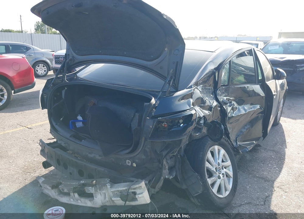2012 MAZDA 3 I TOURING VIN: JM1BL1V71C1630801