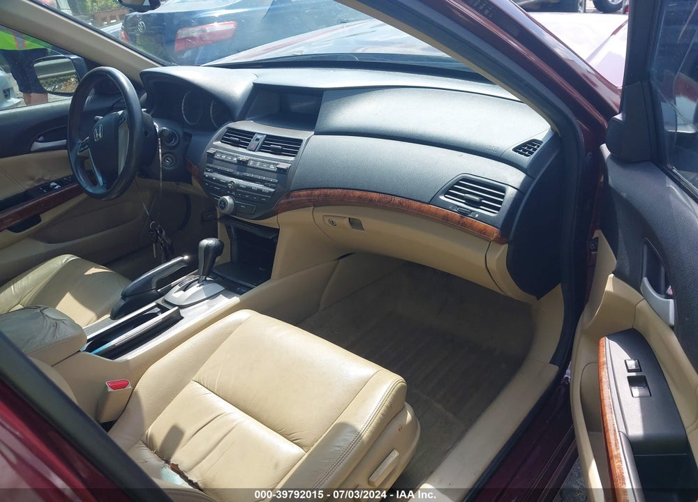 2012 HONDA ACCORD 2.4 EX-L VIN: 1HGCP2F88CA100364