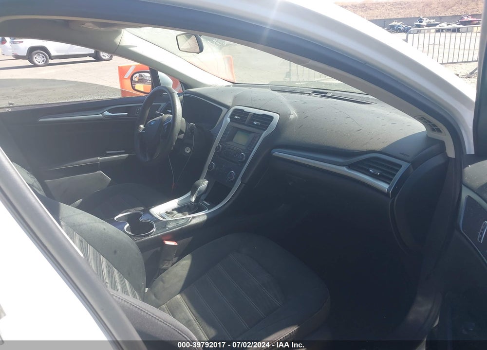 2016 FORD FUSION SE VIN: 3FA6P0H75GR149799