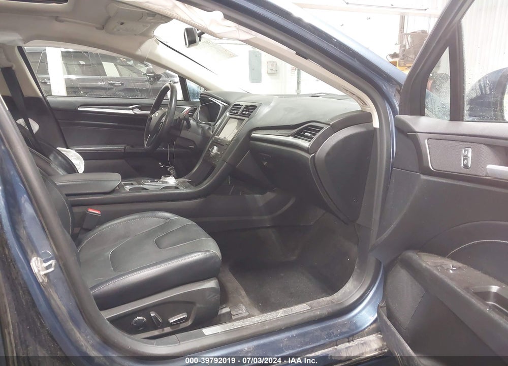 2018 FORD FUSION TITANIUM VIN: 3FA6P0D94JR226323