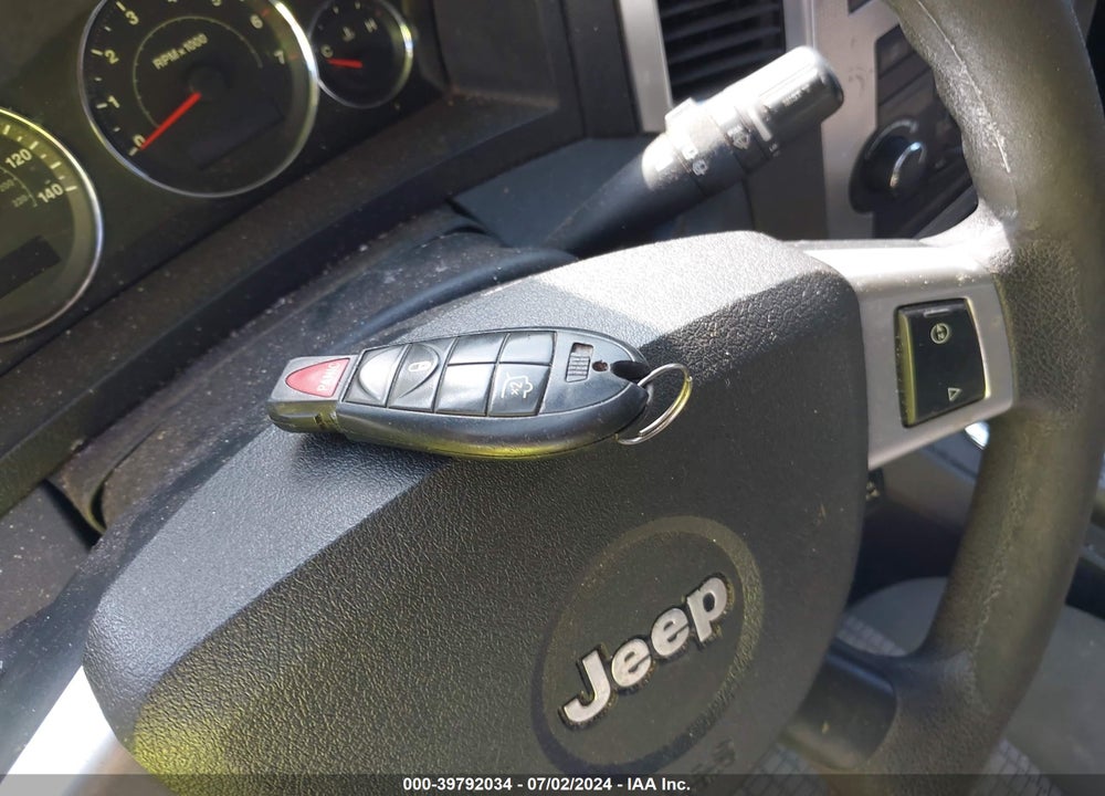 2010 JEEP GRAND CHEROKEE LAREDO VIN: 1J4PS4GK8AC103118