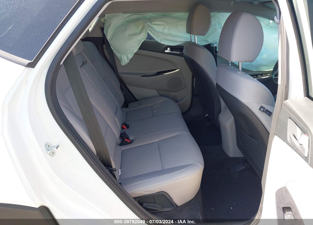 2021 HYUNDAI TUCSON SE VIN: KM8J23A43MU327181