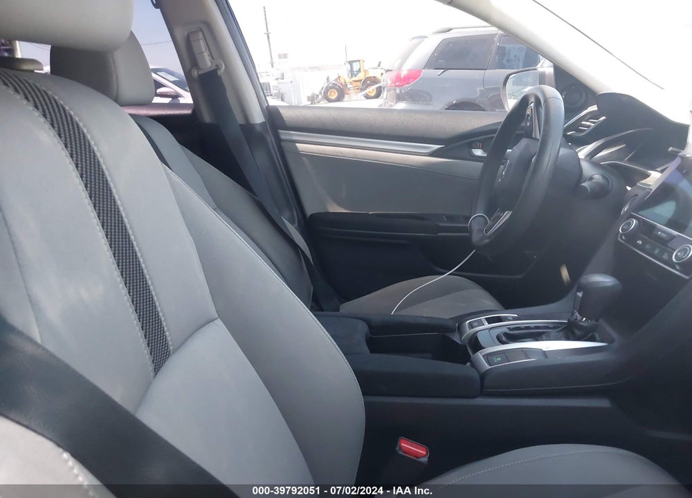 2018 HONDA CIVIC EX VIN: 2HGFC2F76JH588258