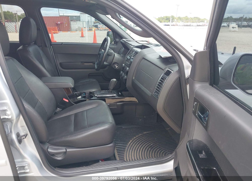 2011 FORD ESCAPE LIMITED VIN: 1FMCU9EG8BKC22168