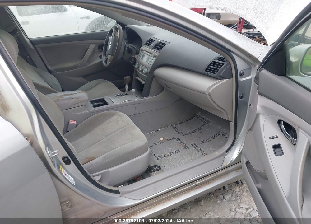 2007 TOYOTA CAMRY LE VIN: 4T1BE46K17U604150