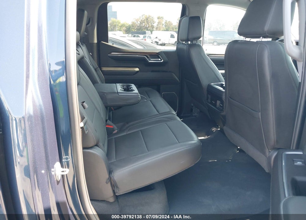 2022 CHEVROLET SILVERADO 1500 4WD SHORT BED RST VIN: 3GCUDEET6NG688899