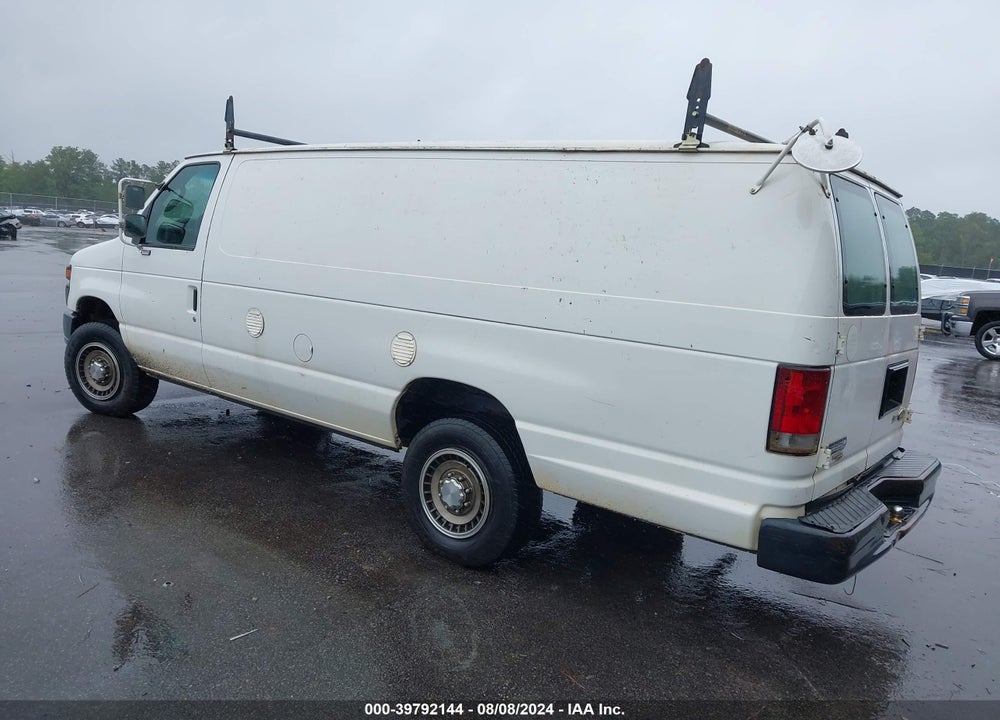 2011 FORD E-350 SUPER DUTY COMMERCIAL VIN: 1FDSS3EL4BDA32920