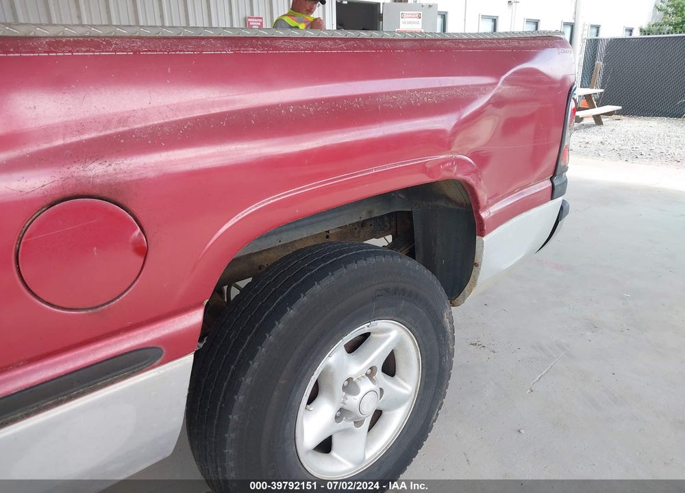 1998 DODGE RAM 1500 ST VIN: 3B7HC13Z5WG225528