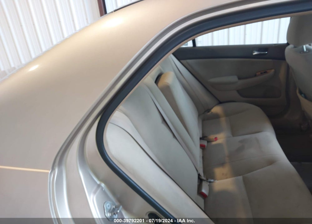 2004 HONDA ACCORD 2.4 EX VIN: 1HGCM56644A119259