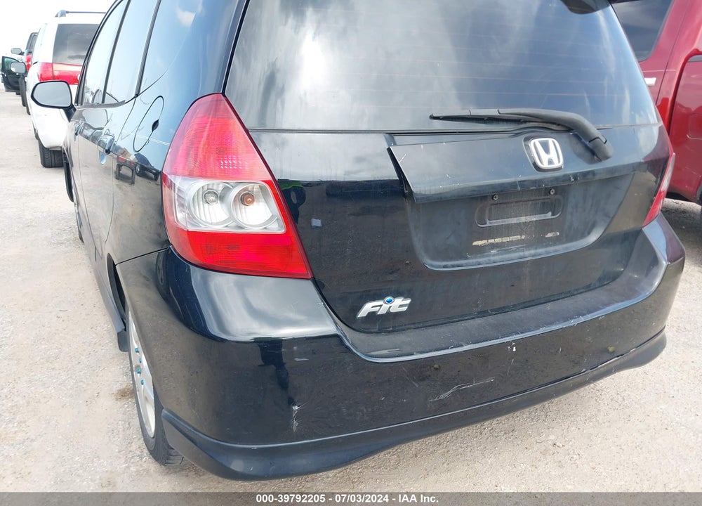 2008 HONDA FIT SPORT VIN: JHMGD38648S013765