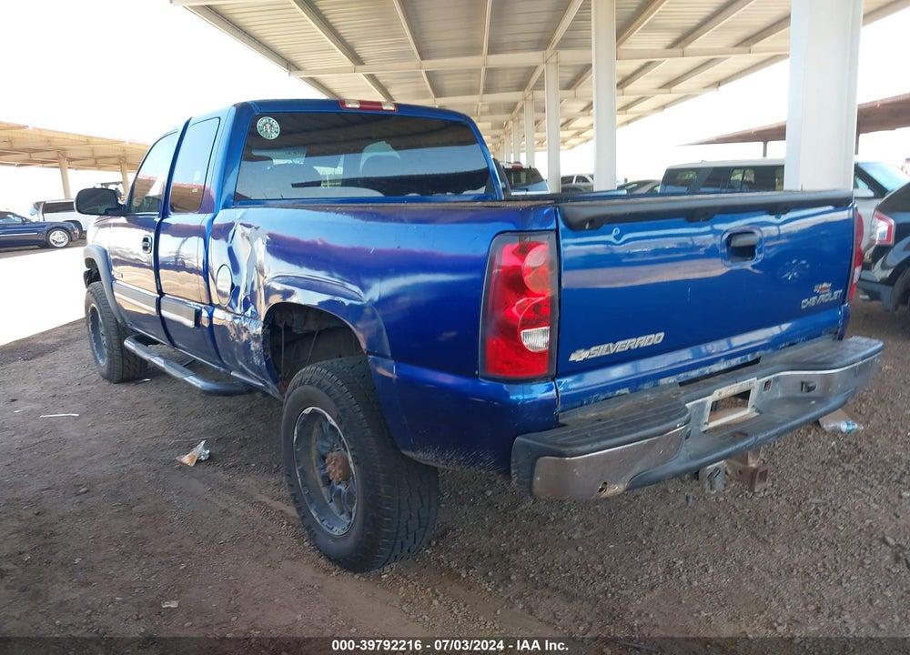 2003 CHEVROLET SILVERADO 2500HD LS VIN: 1GCHK29U63E165735