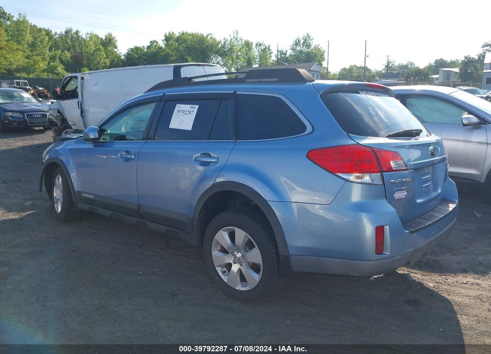 2011 SUBARU OUTBACK 2.5I PREMIUM VIN: 4S4BRBGC8B3362570