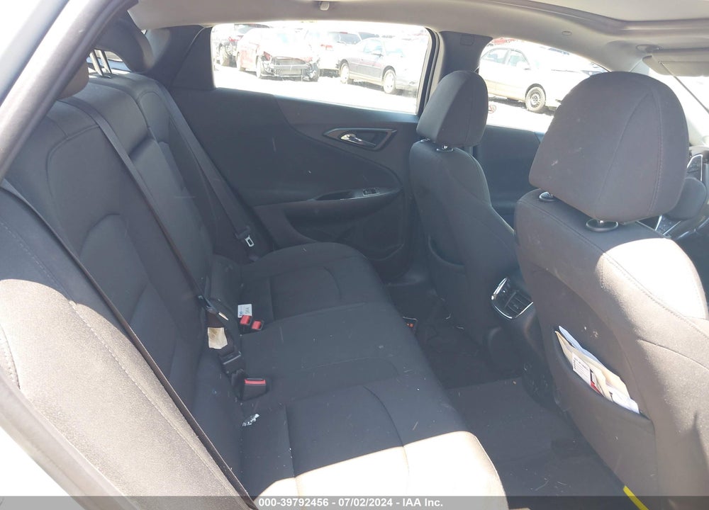 2018 CHEVROLET MALIBU LT VIN: 1G1ZD5ST0JF230662