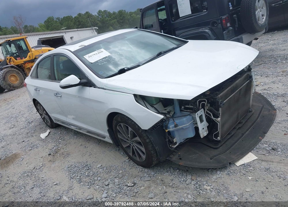 2015 HYUNDAI SONATA SPORT VIN: 5NPE34AF0FH213503