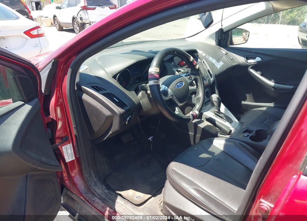 2014 FORD FOCUS SE VIN: 1FADP3F29EL225679