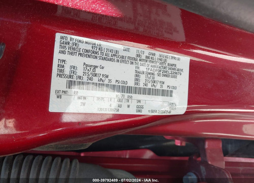 2014 FORD FOCUS SE VIN: 1FADP3F29EL225679