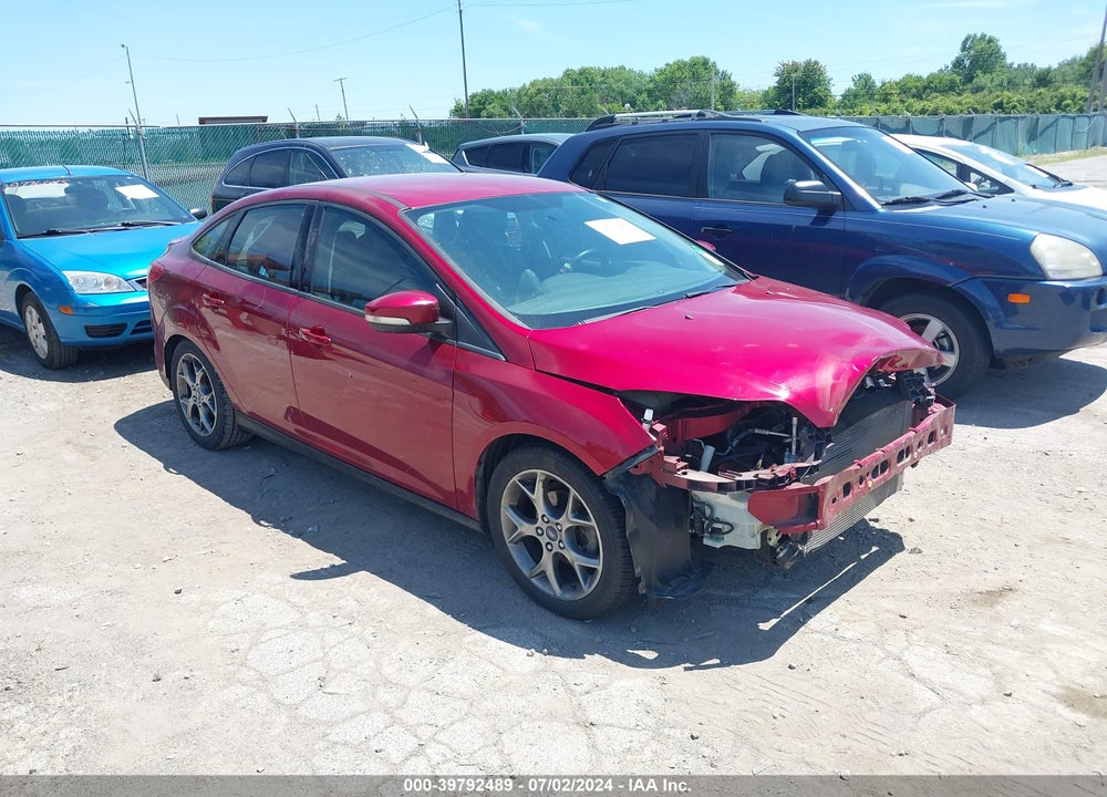 2014 FORD FOCUS SE VIN: 1FADP3F29EL225679