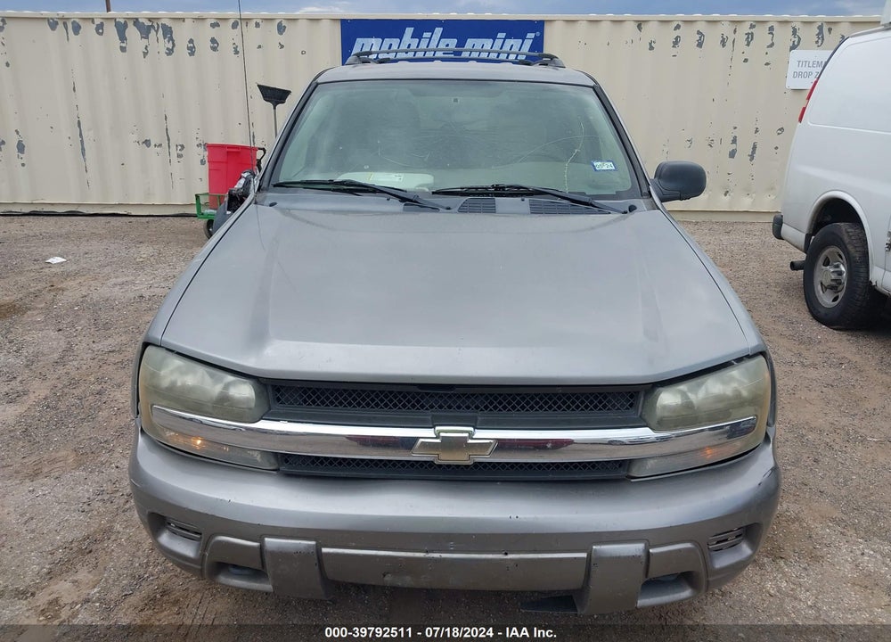 2005 CHEVROLET TRAILBLAZER LS VIN: 1GNDT13S552185385