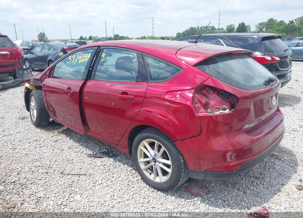 2017 FORD FOCUS SE VIN: 1FADP3K29HL313111