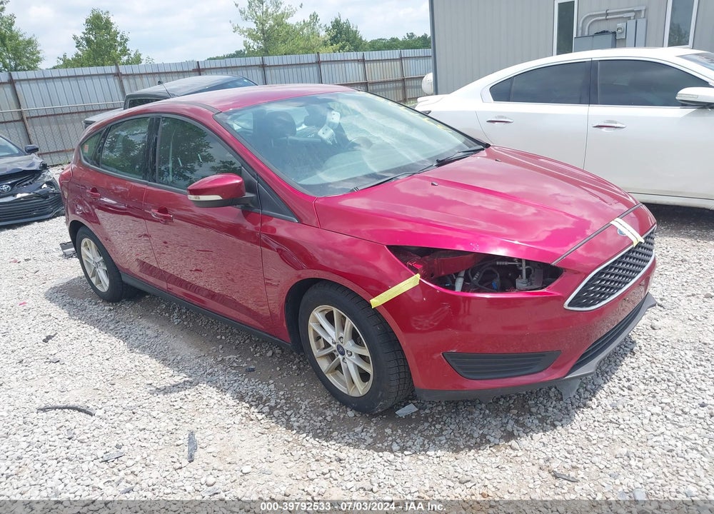 2017 FORD FOCUS SE VIN: 1FADP3K29HL313111