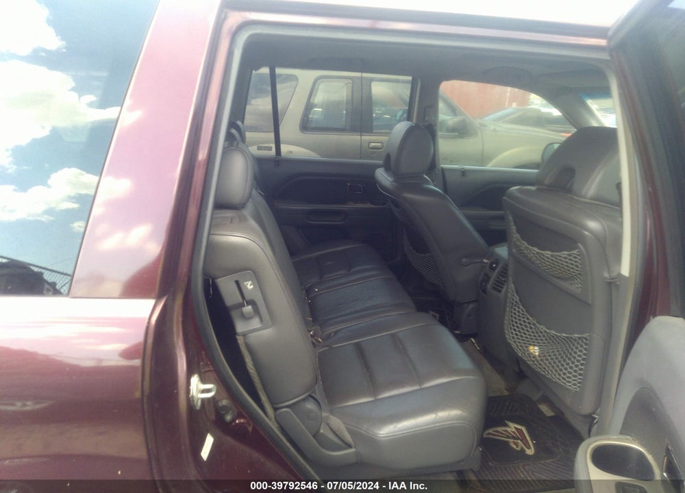 2007 HONDA PILOT EX-L VIN: 5FNYF28537B001720