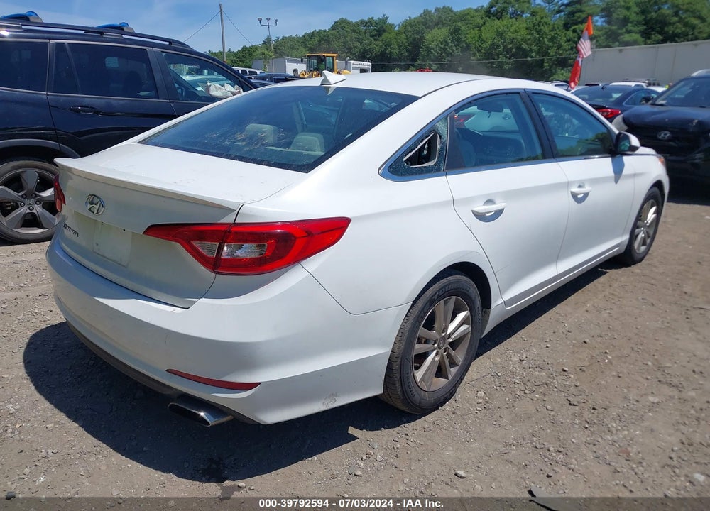 2017 HYUNDAI SONATA VIN: 5NPE24AF4HH493335
