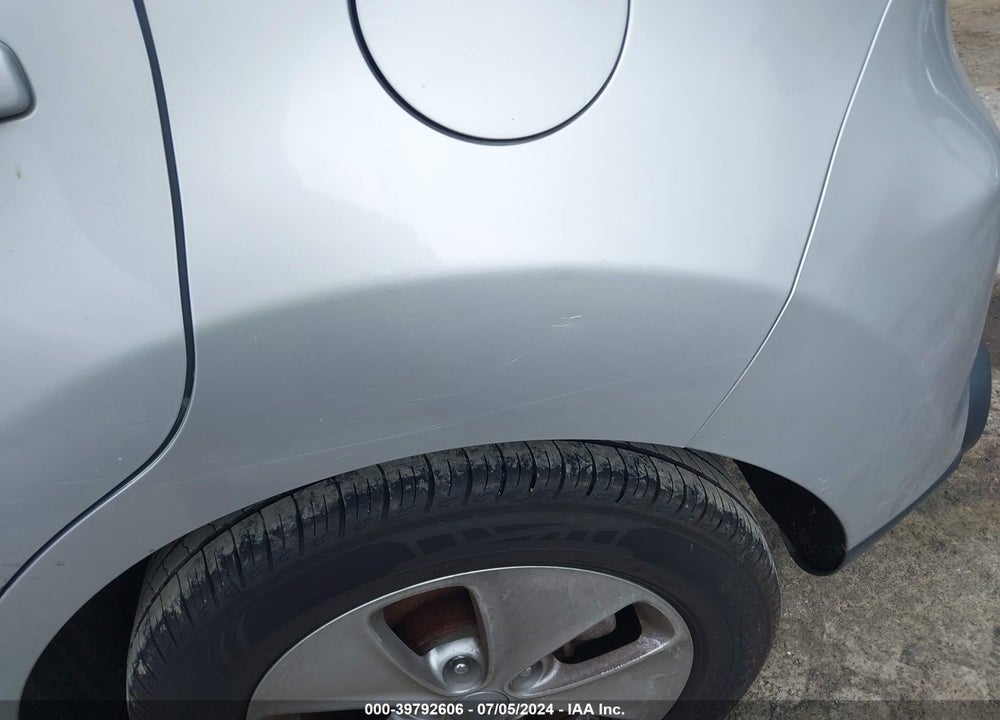 2014 KIA SOUL VIN: KNDJN2A20E7736775