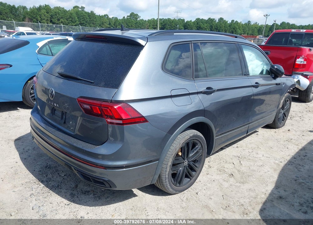2022 VOLKSWAGEN TIGUAN 2.0T SE R-LINE BLACK VIN: 3VVCB7AX0NM018886