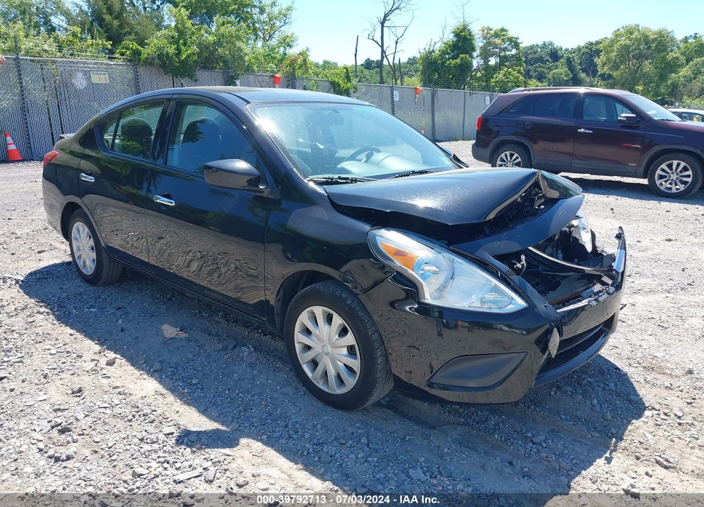 2018 NISSAN VERSA 1.6 SV VIN: 3N1CN7AP6JL815121
