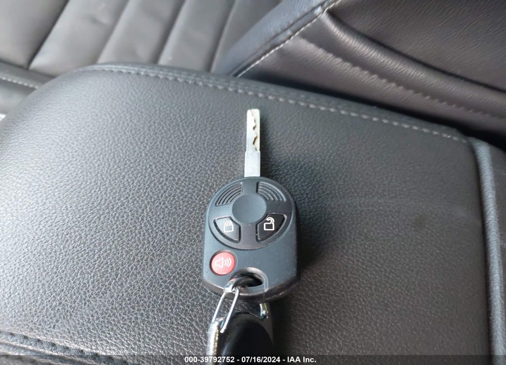 2016 FORD ESCAPE SE VIN: 1FMCU9GX0GUB96075