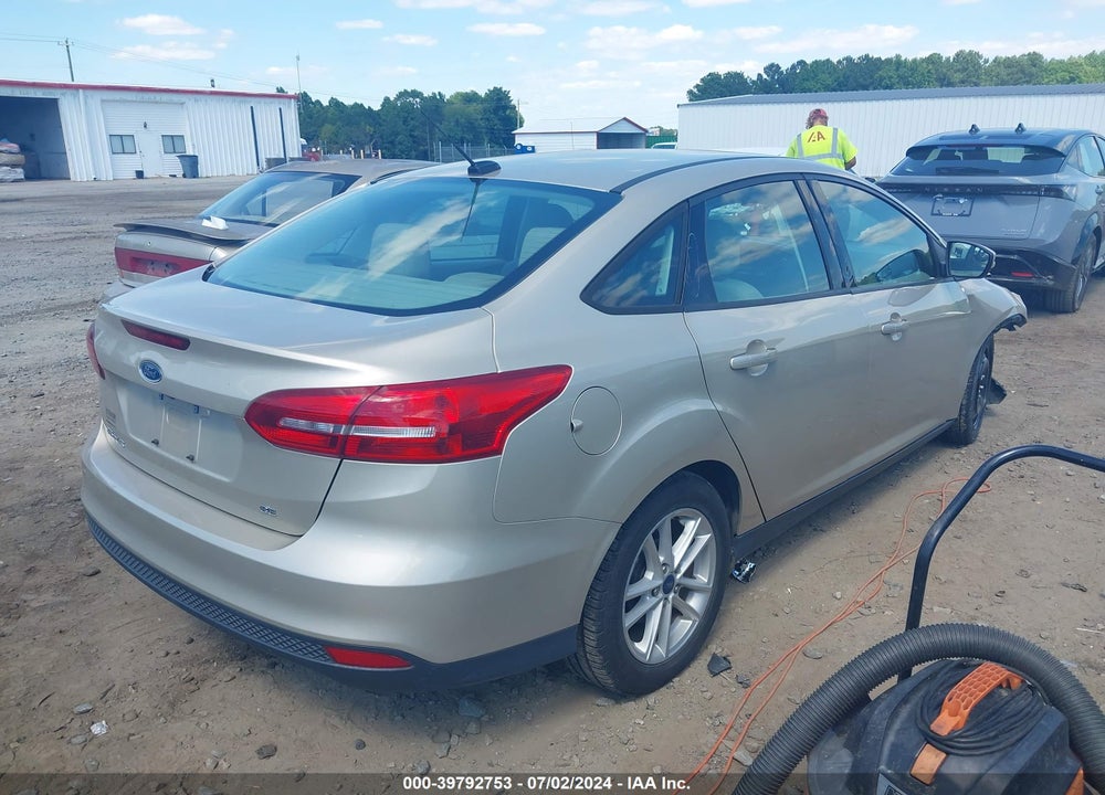 2017 FORD FOCUS SE VIN: 1FADP3F25HL336766