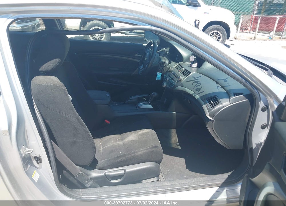 2008 HONDA ACCORD 2.4 EX VIN: 1HGCS12768A008876