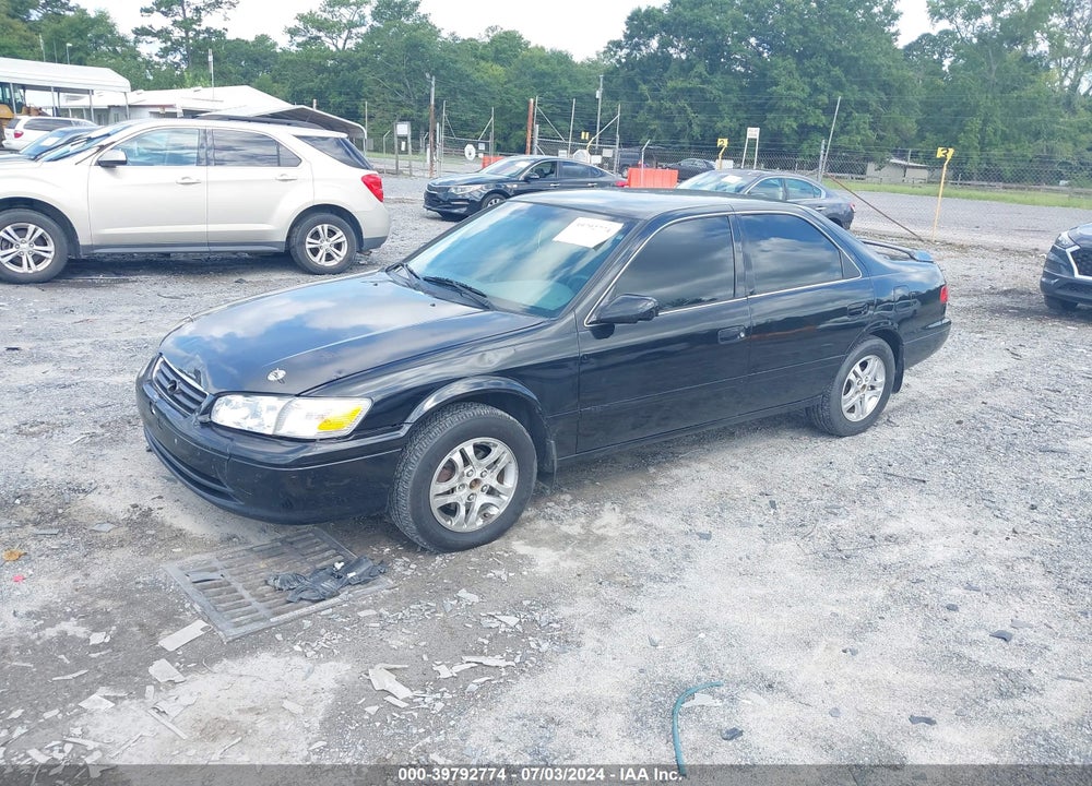 2001 TOYOTA CAMRY CE VIN: 4T1BG22K51U069853