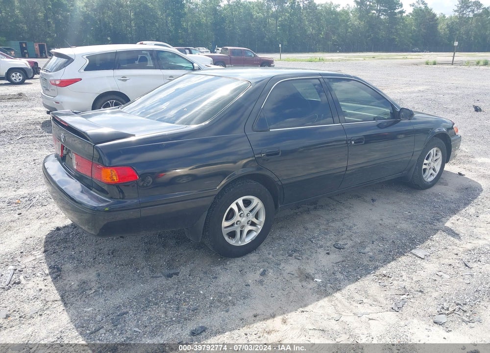 2001 TOYOTA CAMRY CE VIN: 4T1BG22K51U069853