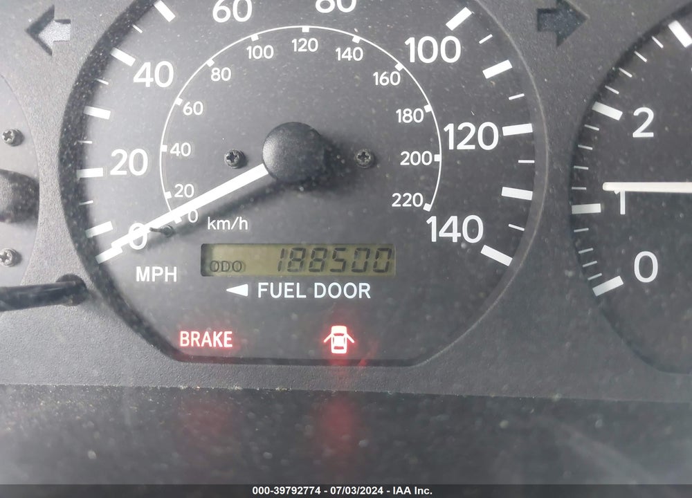 2001 TOYOTA CAMRY CE VIN: 4T1BG22K51U069853