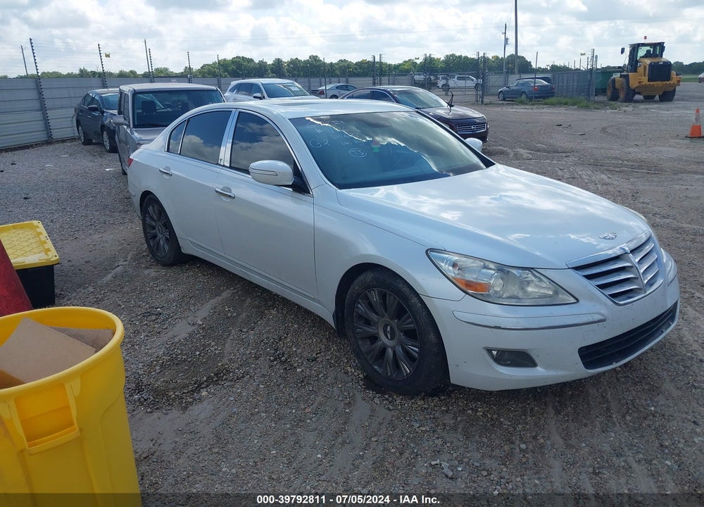2010 HYUNDAI GENESIS 3.8 VIN: KMHGC4DE0AU076133