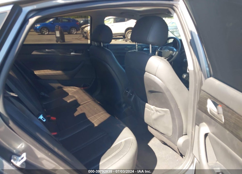 2018 HYUNDAI SONATA LIMITED VIN: 5NPE34AF3JH691147