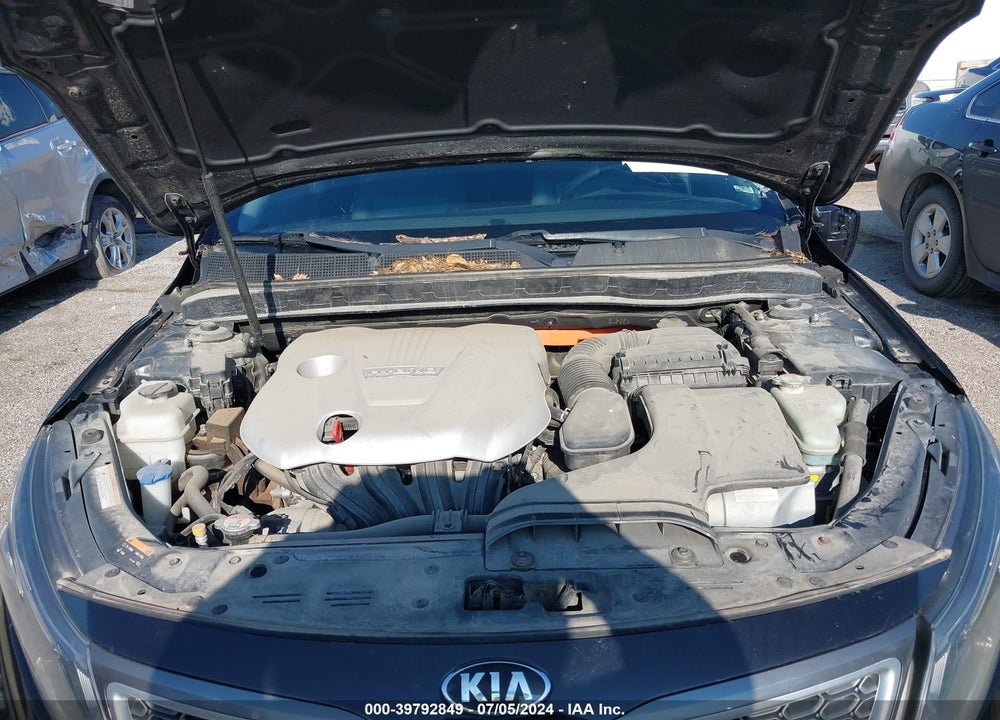 2015 KIA OPTIMA HYBRID VIN: KNAGM4AD3F5088031
