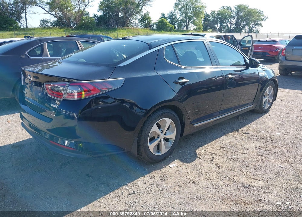 2015 KIA OPTIMA HYBRID VIN: KNAGM4AD3F5088031